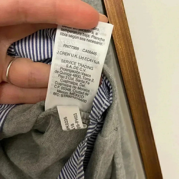 Crew Mercantile
Size S Pullover Sweater - Picture 7 of 8